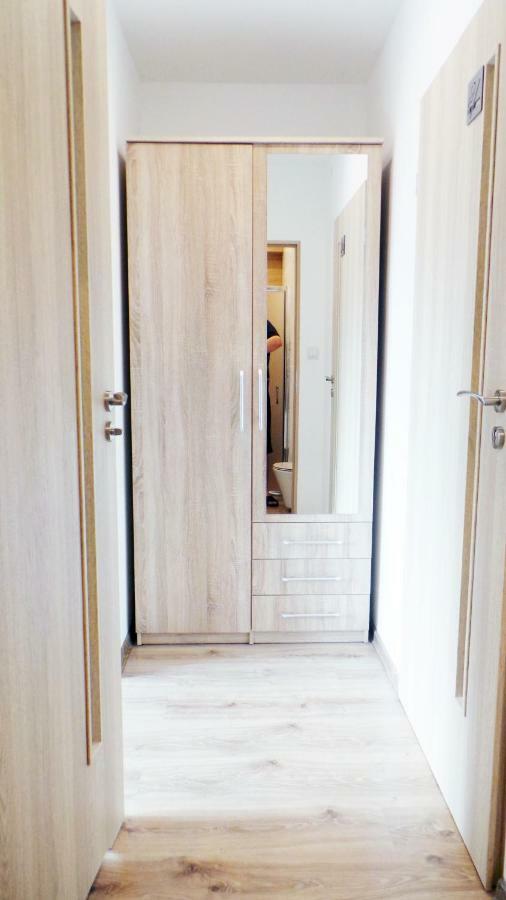 Studio Apartment Kitchenette